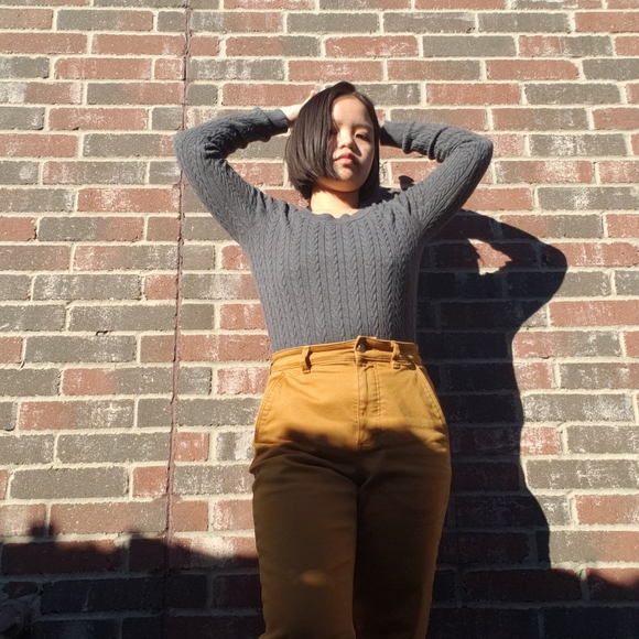 Gray Tommy Hilfiger sweater - Picture 4 of 5